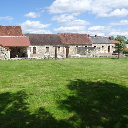 gîte  L'Albizia Prissac Exterior foto
